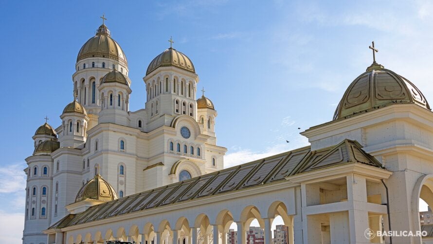 Εθνικός Καθεδρικός Βουκουρεστίου: Σύγχρονη τεχνική και καλλιτεχνικές μεταλλικές κατασκευές