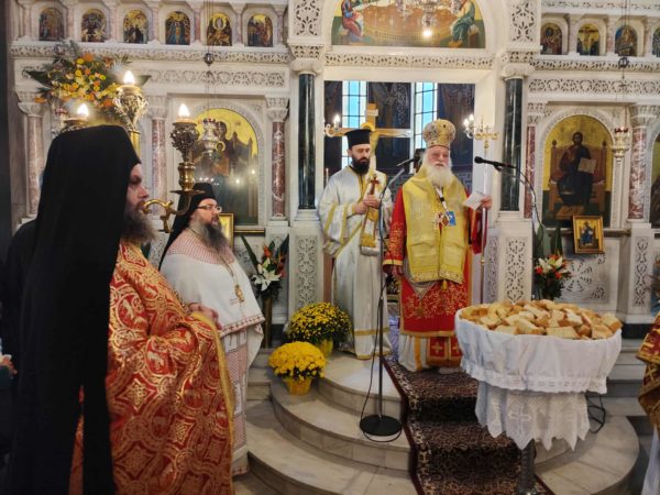 Από την πανηγυρική λειτουργία του Αγίου Δημητρίου, στον Άγιο Δημήτριο Όπλων, κάτω Πατήσια!