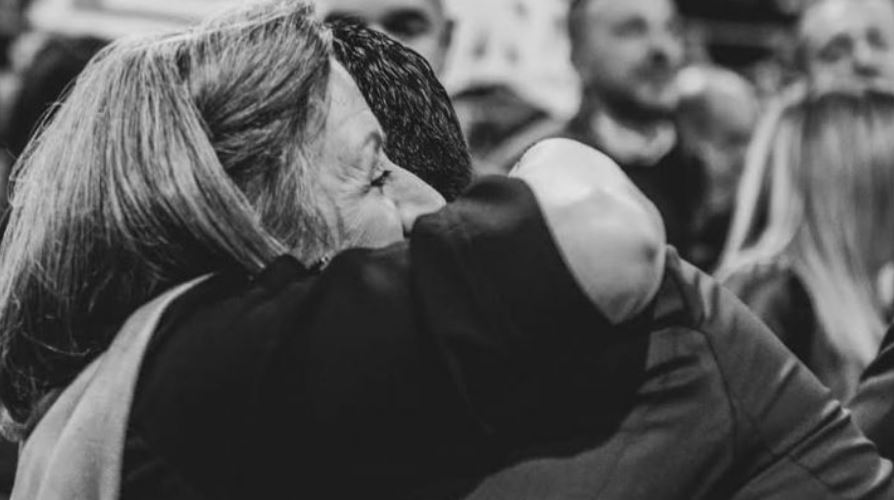 Έφυγε από τη ζωή η μητέρα του Κωνσταντίνου Κυρανάκη