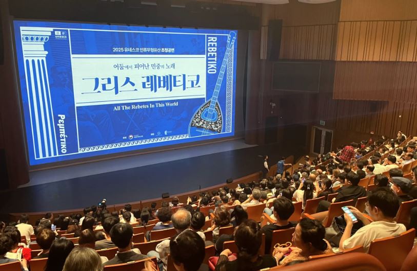 Η συμμετοχή της χορωδίας του Καθεδρικού Ναού του Αγίου Νικολάου σε μουσική εκδήλωση