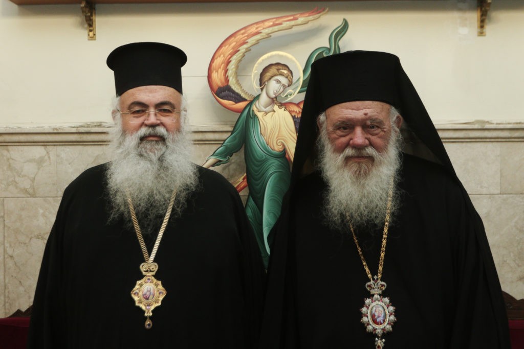 Ευχές Αρχιεπισκόπου Κύπρου στον Αρχιεπίσκοπο Ιερώνυμο για ταχεία ανάρρωση