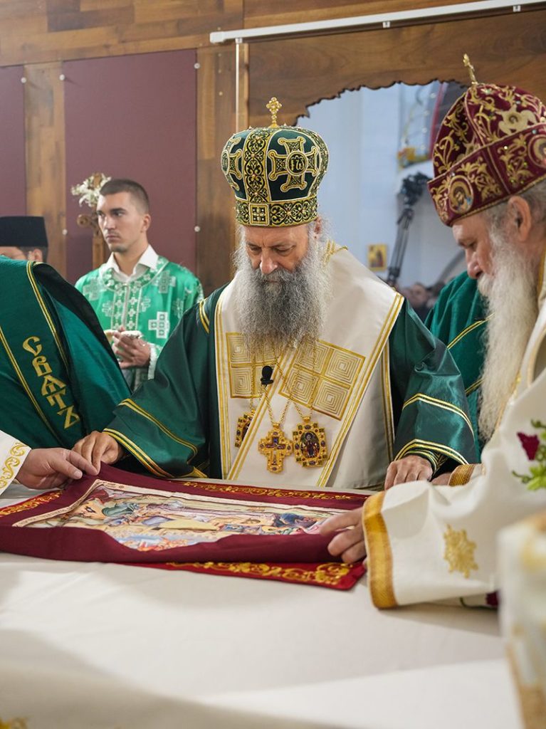 Патријарх српски Порфирије служио чин освећења храма Свете браће Кирила и Методија у Марибору