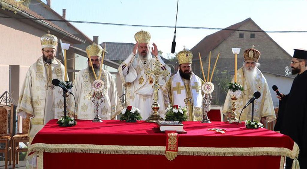 Патрон Епархије бачке свечано прослављен у Раткову
