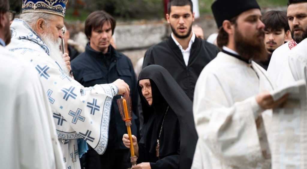 Митрополит Теодосије: Нека наш живот буде испуњен љубављу, смиреношћу и поверењем у заштиту Мајке Божје