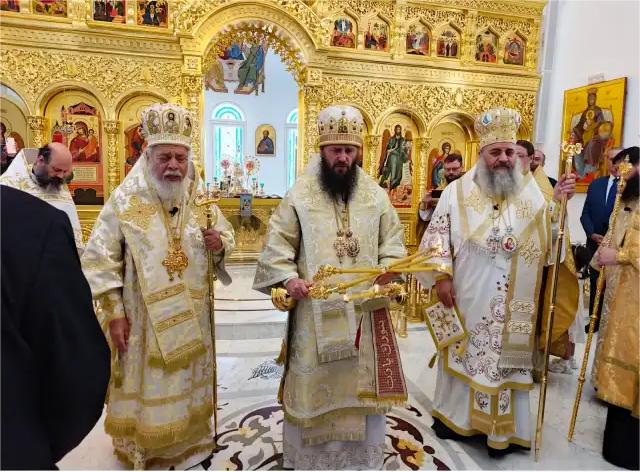 Иерарх Русской Церкви принял участие в Литургии в храме иконы Богородицы «Нечаянная Радость» в ливанском городе Захле