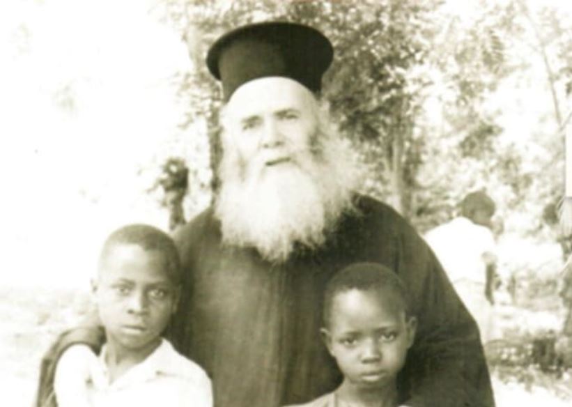 Μαρτυρία της αγιότητας του π. Χρυστοσόμου Παπασαραντόπουλου από την ιεραπόστολο Μάμα – Σταυρίτσα