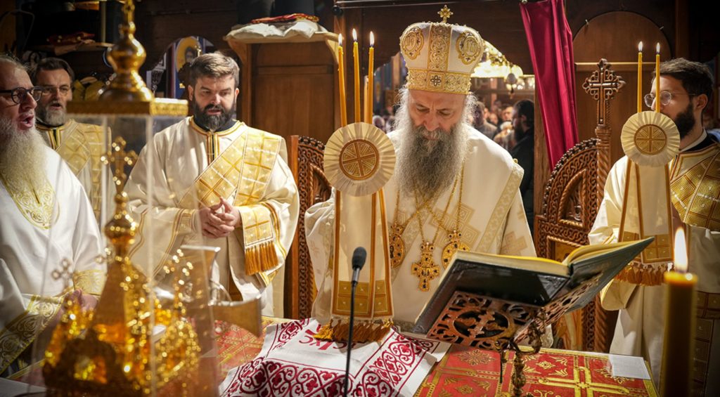 Патријарх Порфирије богослужио у цркви Светих апостола Вартоломеја и Варнаве у Раковици