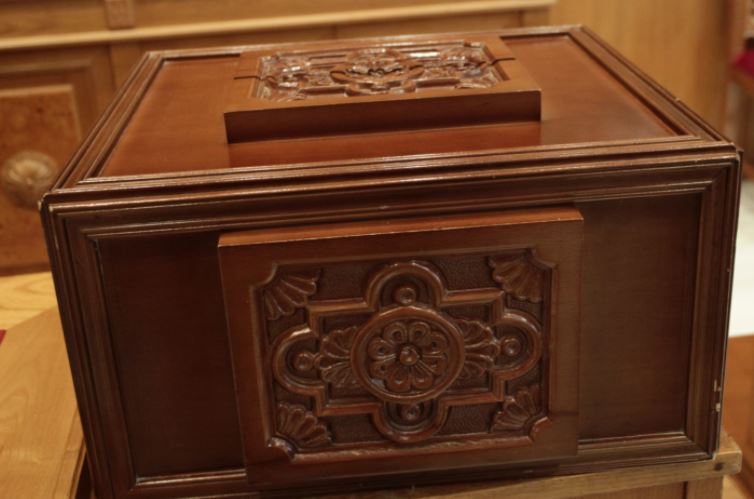 Το τριπρόσωπο για την Ιερά Μητρόπολη Κορίνθου