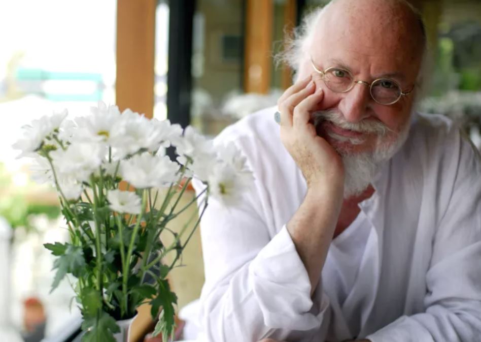 Δημοσία δαπάνη η κηδεία του Διονύση Σαββόπουλου