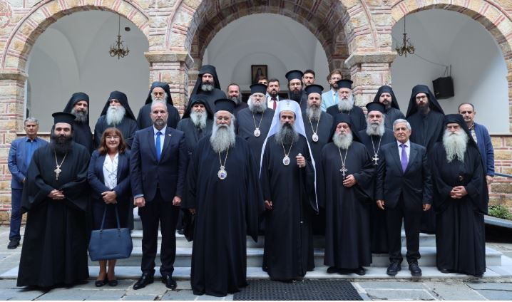 Българският патриарх Даниил посети манастира „Св. Дионисий Олимпски“