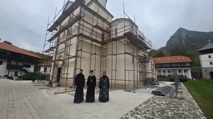 Ο Μητροπολίτης Μιλέσεβας Αθανάσιος επιθεώρησε τις εργασίες στο Καθολικό της ιστορικής Μονής Μιλέσεβα