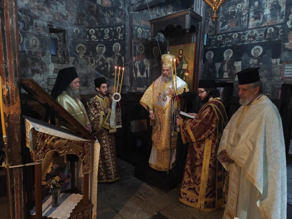 Εορτή του Οσίου Στυλιανού: Θεία Λειτουργία στην Ι.Μ. Αγίας Τριάδος Σάικας όπου φυλάσσεται η τιμία κάρα του Αγίου