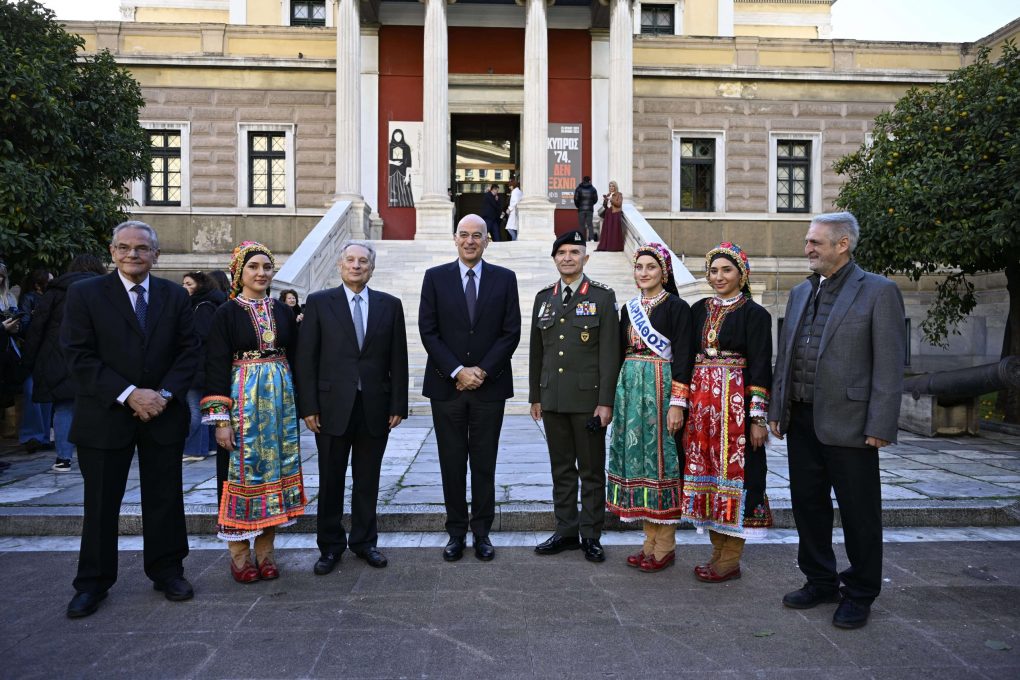 Ο Νίκος Δένδιας στις εκδηλώσεις εορτασμού της 81ης επετείου της Επανάστασης της 5ης Οκτωβρίου 1944 και της Απελευθέρωσης της Καρπάθου
