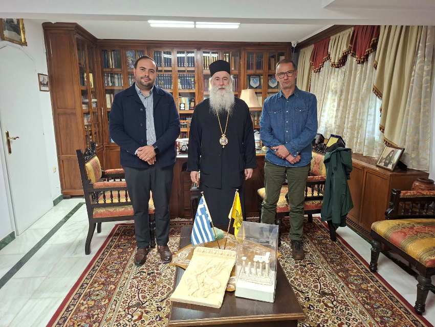 Επίσκεψη Συλλόγου Επαγγελματιών Αρχαίας Κορίνθου στον Μητροπολίτη Κορίνθου
