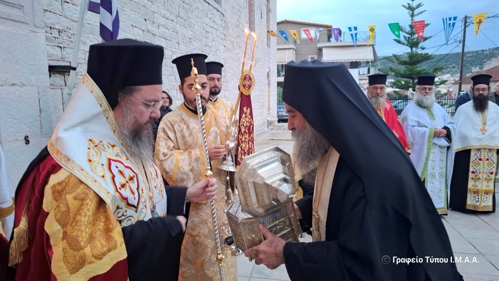 Υποδοχή Τιμίας Κάρας Αγίου Βησσαρίωνος στην Αμφιλοχία