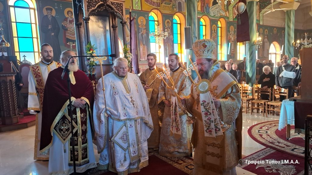 Ο Αιτωλίας και Ακαρνανίας Δαμασκηνός στον πανηγυρίζοντα Ιερό Ναό Αποστόλου Φιλίππου στην Γραμματικού Μακρυνείας