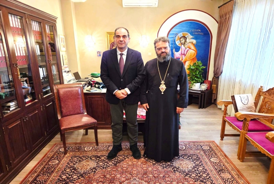 Στον Μαρωνείας Παντελεήμων ο Κοσμήτορας Ανθρωπιστικών Σπουδών του ΔΠΘ