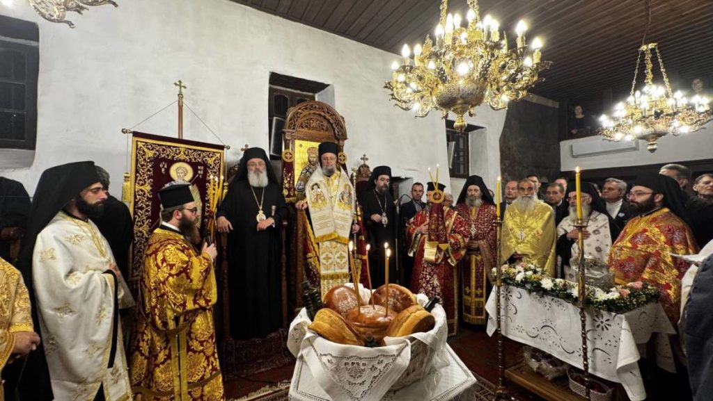 Πολυαρχιερατικός Εσπερινός για τον προστάτη της Καστοριάς, Άγιο Μεγαλομάρτυρα Μηνά τον Θαυματουργό