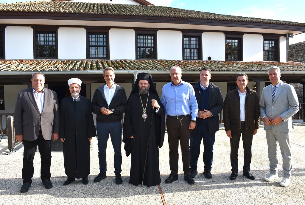 Επίσκεψη του Πρωθυπουργού στον Μητροπολιτικό Ναό Κοιμήσεως της Θεοτόκου Κομοτηνής