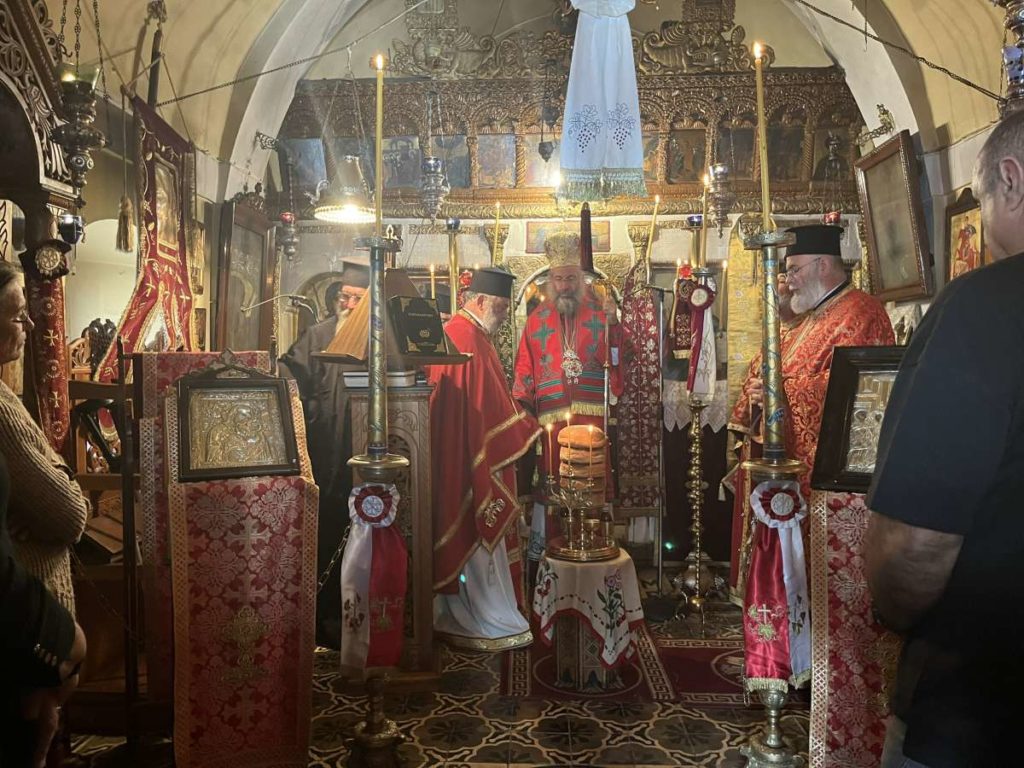 Ανακομιδή των λειψάνων του Αγίου Γεωργίου στην Μητρόπολη Ρεθύμνης