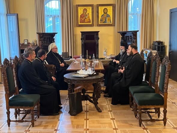 ᲛᲘᲢᲠᲝᲞᲝᲚᲘᲢᲛᲐ ᲨᲘᲝᲛ ᲤᲘᲜᲔᲗᲘᲡ ᲐᲕᲢᲝᲜᲝᲛᲘᲣᲠᲘ ᲔᲙᲚᲔᲡᲘᲘᲡ ᲛᲔᲗᲐᲣᲠᲡ ᲣᲛᲐᲡᲞᲘᲜᲫᲚᲐ