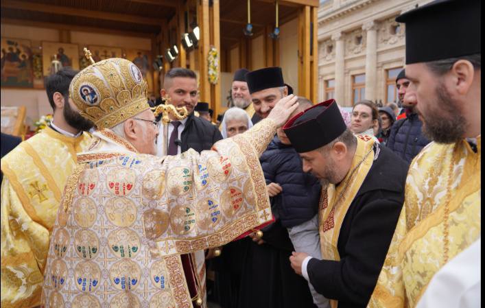 البطريرك المسكوني: “لا توجد كنيسة محلية وحيدة ومستقلة، بل هي عضو