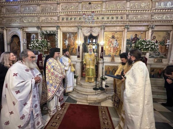 Ο Μητροπολίτης Ύδρας στην πανηγυρίζουσα ενορία των Εισοδίων Κρανιδίου