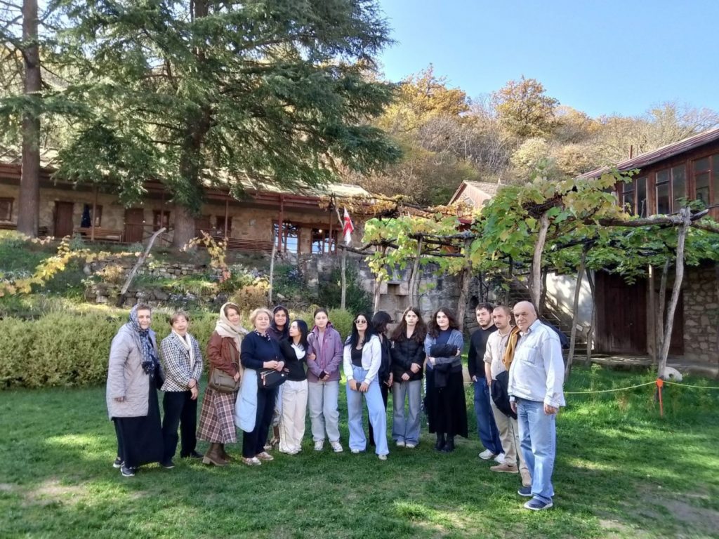 ქრისტიანული ხელოვნებათმცოდნეობის ფაკულტეტის სტუდენტები ბეთანიასა და მანგლისში