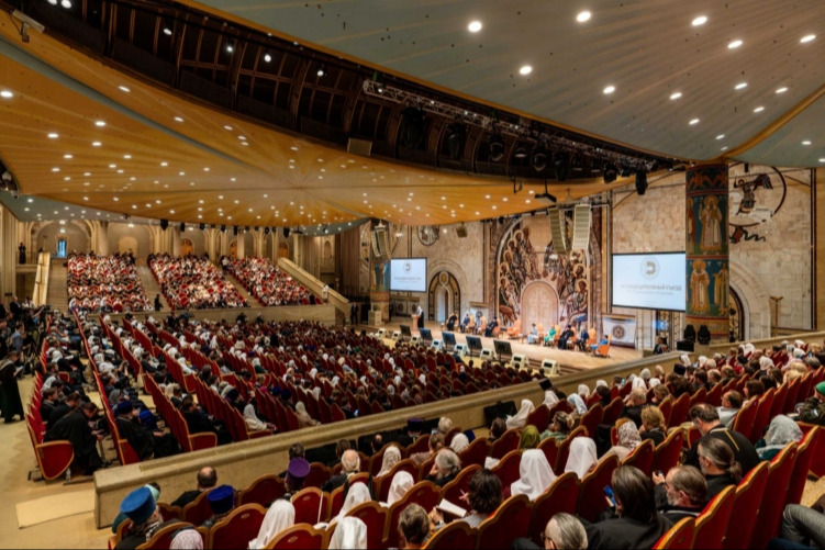 Предстоятель Русской Церкви: Сегодня особую значимость приобретает оказание духовной поддержки раненым в госпиталях