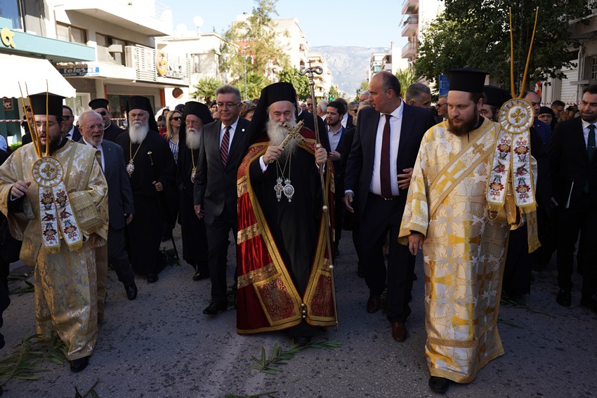 Φωτογραφικά στιγμιότυπα από την Ενθρόνιση του Μητροπολίτη Κορίνθου Παύλου