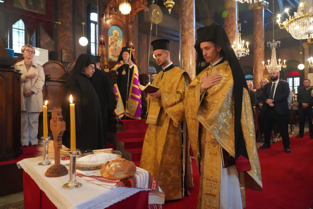 Έκκληση από τον Οικουμενικό Πατριάρχη για προστασία των αμάχων και ειρήνη στην Ουκρανία