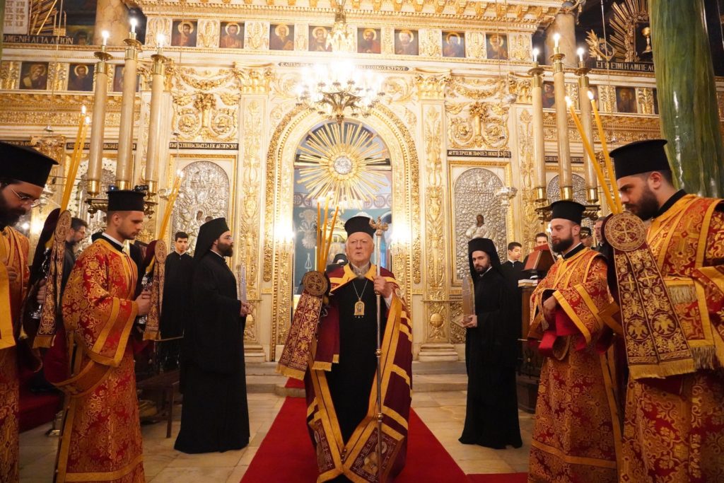 Ο Οικουμενικός Πατριάρχης στον πανηγυρίζοντα Καθεδρικό Ναό Εισοδίων της Θεοτόκου στο Πέρα