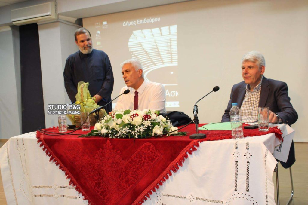 Ομιλία Γεωργίου Καλλιακμάνη στο Πνευματικό Κέντρο Αγίου Βασιλείου στο Λυγουριό, με θέμα “Παραβατικότητα ανηλίκων”