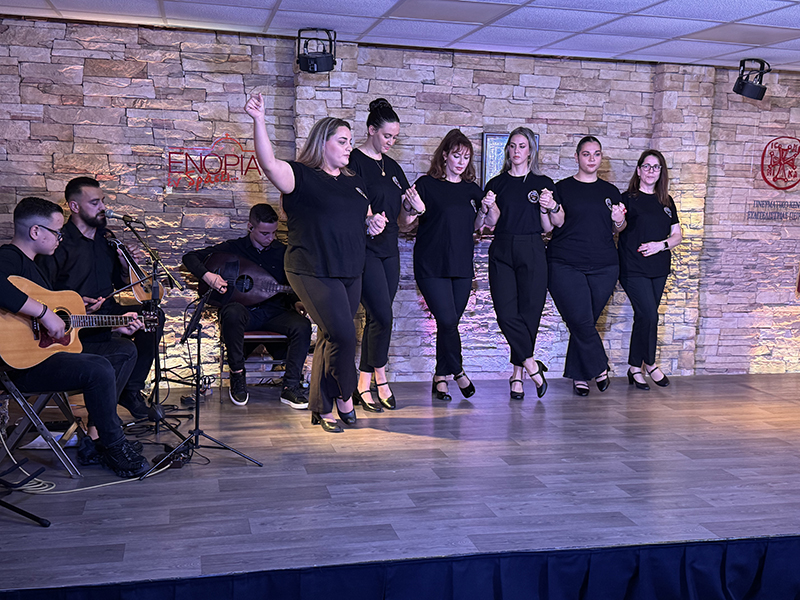 «Νίκος Ξυλούρης: Μία φωνή που δεν έσβησε ποτέ»: Αφιέρωμα στο «ΕΝΟΡΙΑ εν δράσει»