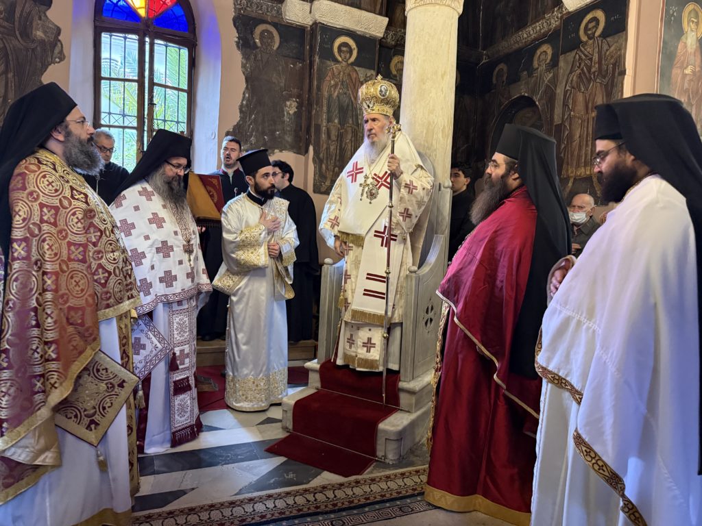 Πανηγυρική Θεία Λειτουργία στην Ι.Μ. Ασωμάτων Πετράκη