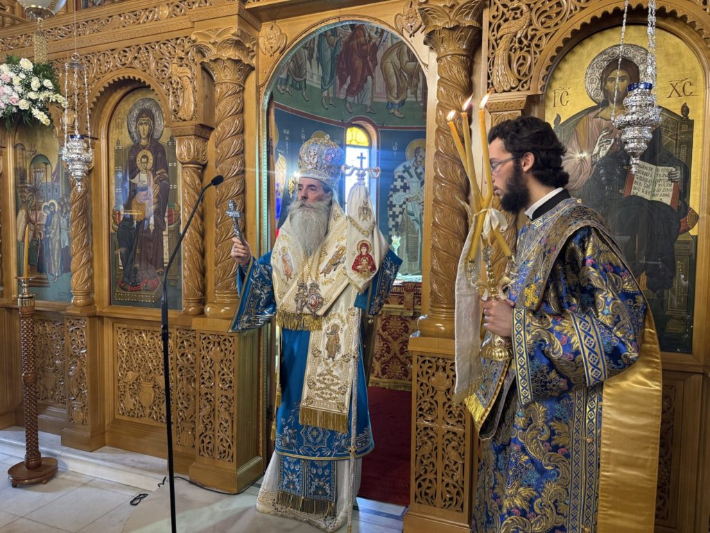 Μητροπολίτης Πειραιώς: Τα Εισόδια της Θεοτόκου στον Ναό προευπρεπίζουν τις καρδιές μας για να ζήσουμε τα Χριστούγεννα