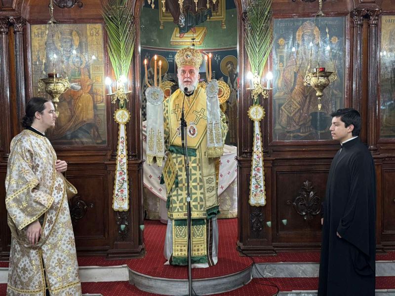 Ο Επίσκοπος Σκοπέλου Νικόδημος στα Γιάλτρα Αιδηψού