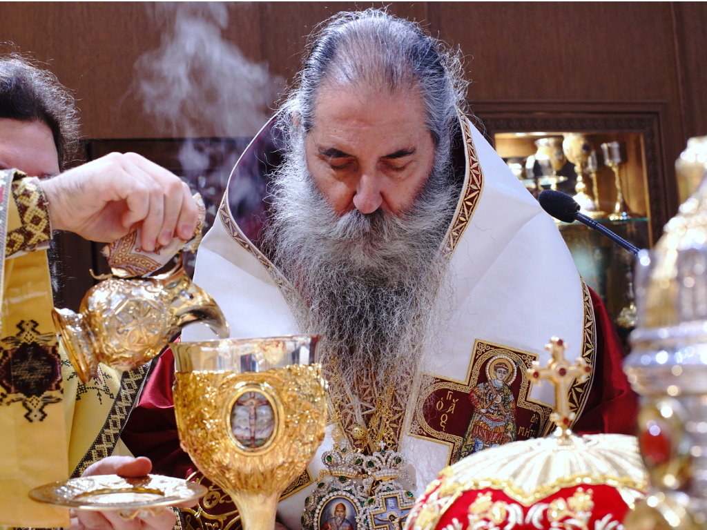 Η εορτή του Αγίου Ιερομάρτυρος Σεραφείμ και τα Ονομαστήρια του Μητροπολίτη Πειραιώς