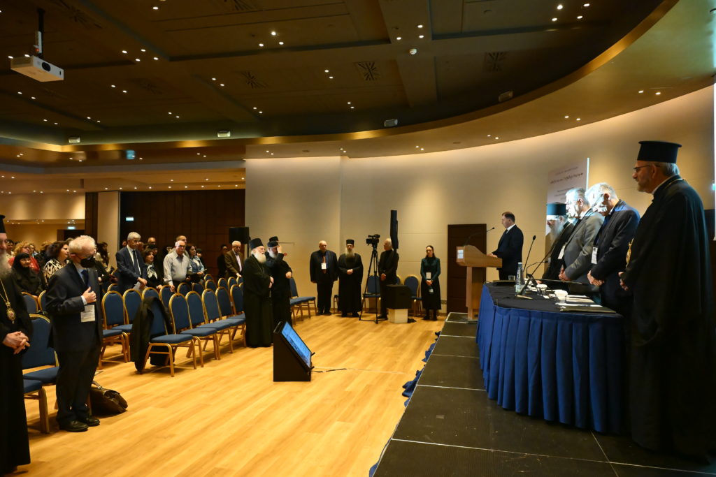 2η ημέρα του Επιστημονικού Θεολογικού Συνεδρίου «Μαθητεία στην Ορθόδοξη Θεολογία»: Οι εισηγήσεις των πρωινών συνεδριών (ΦΩΤΟ)