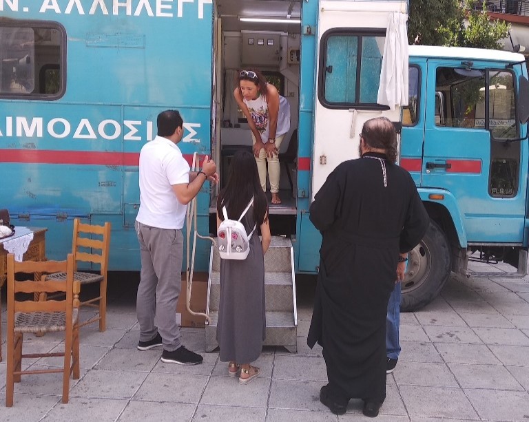 Πραγματοποιήθηκε η 53η Εθελοντική Αιμοδοσία στον Ιερό Ναό Αγίων Αναργύρων Βόλου