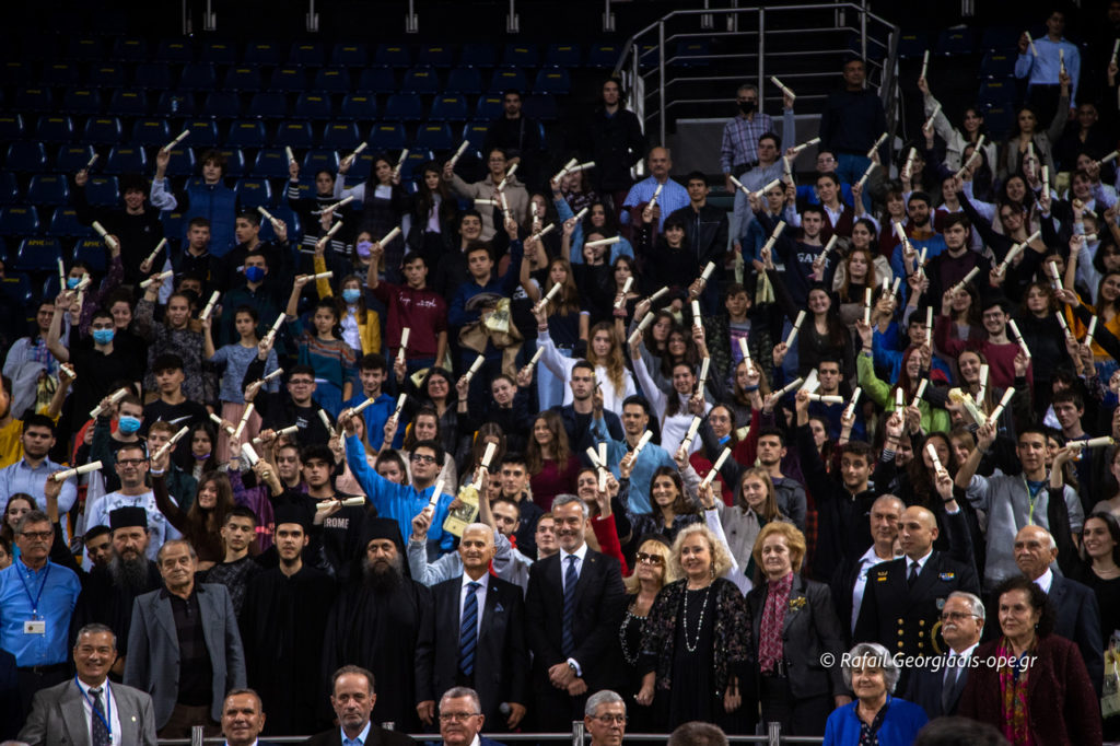 Ο Σύλλογος Πολυτέκνων Θεσσαλονίκης “Οι Άγιοι Πάντες” βραβεύει μαθητές και οικογένειες