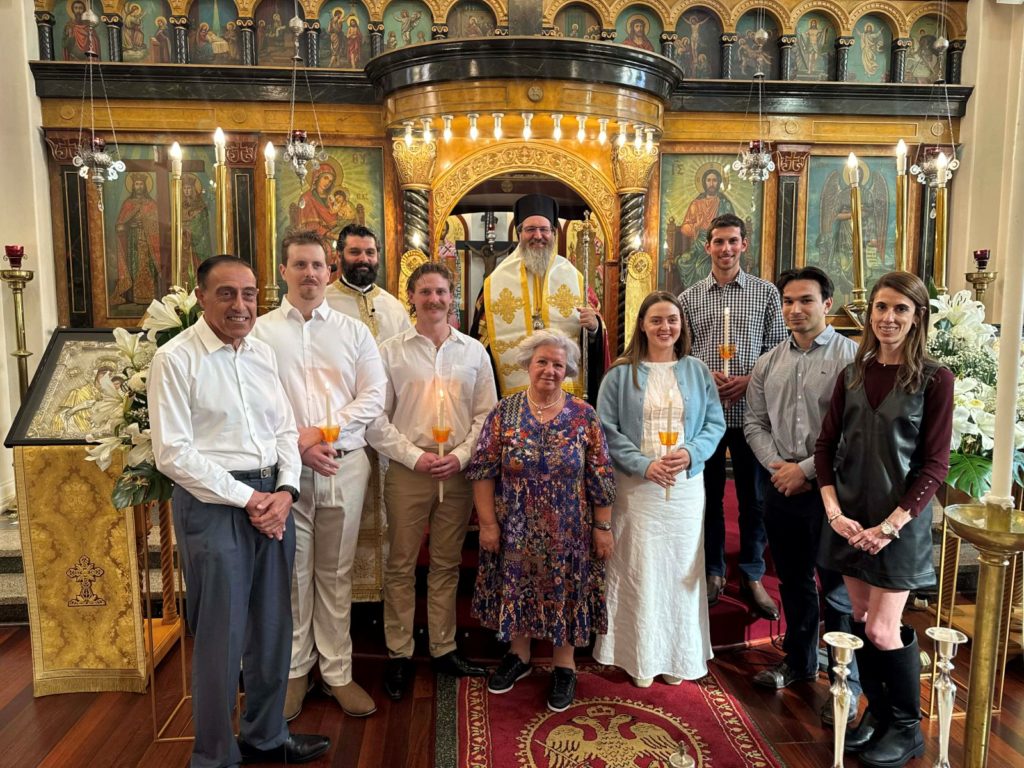 Τέσσερις νεοφώτιστοι Ορθόδοξοι Χριστιανοί στην Ι. Επισκοπή Πέρθης