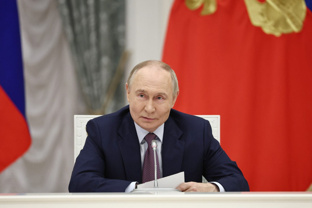 Поздравление Президента России В.В. Путина Святейшему Патриарху Кириллу с Днем народного единства