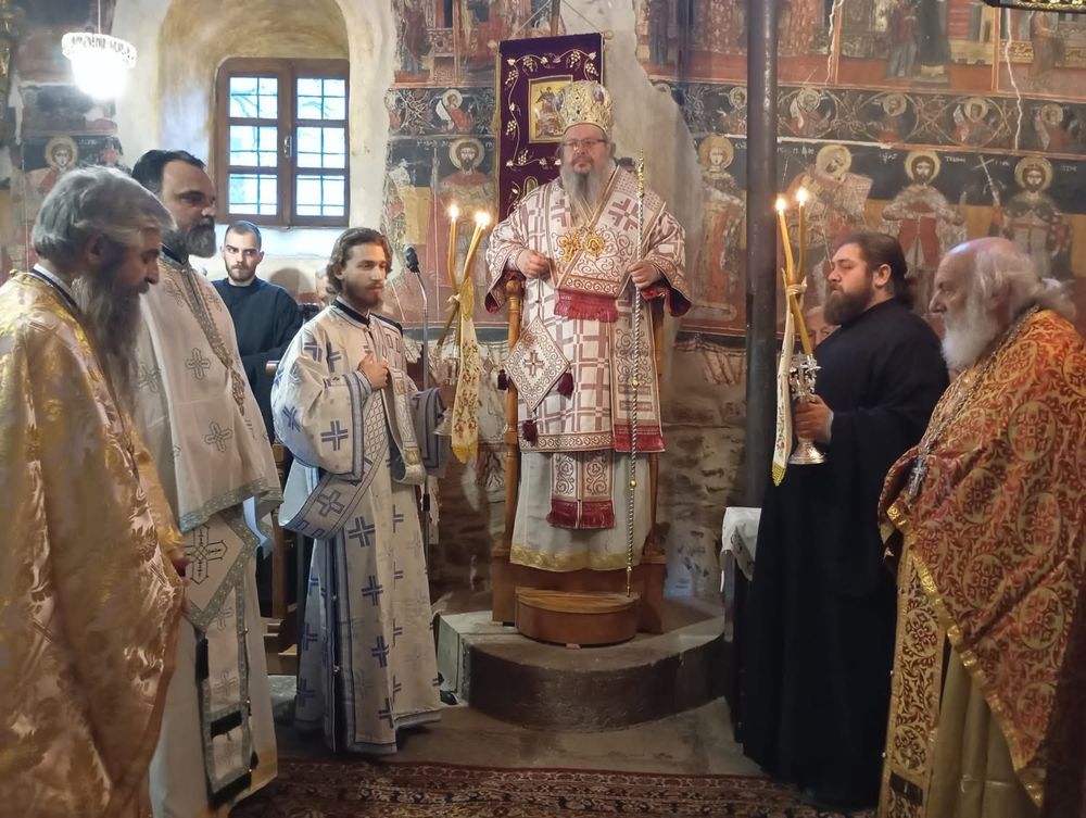 Εγκαινιάστηκε ο ιστορικός Ιερός Ναός Αγίου Γεωργίου Αμπελακίων μετά από σχετικές επισκευές και συντηρήσεις