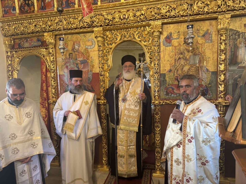 Ο Αρκαλοχωρίου Ανδρέας τέλεσε την Εξόδιο ακολουθία του μακαριστού Χαρίδημου Παχυλάκη