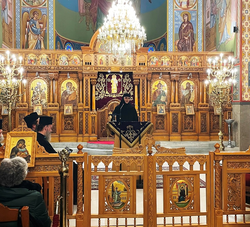 Εξαίρετη διάλεξη για την Οσία Γαβριηλία από την Γερόντισσα Φιλοθέη στον Βόλο