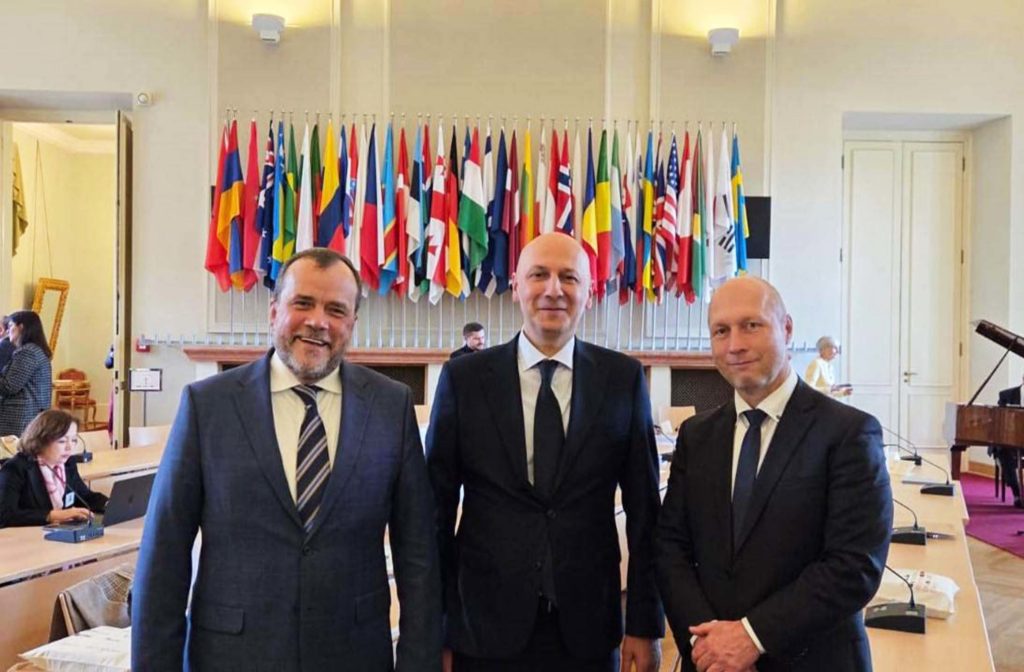 რელიგიის სააგენტომ პრაღაში ოკუპაციისადმი მიძღვნილი გამოცემის პრეზენტაცია გამართა