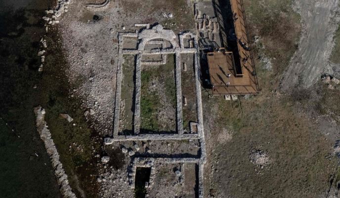 Συνάντηση με συμβολισμούς και απουσίες σε Νίκαια και Φανάρι