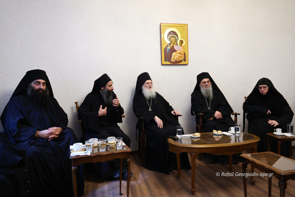 Ομιλία Γέροντος Εφραίμ σε σύναξη αδελφών στην Ιερά Μονή Αγίας Θέκλας “Καλαμόνι”