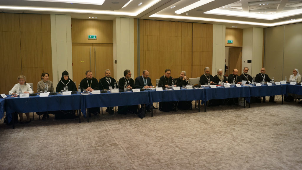 Социальное служение религиозных общин обсудили в рамках рабочей группы «Религии» Форума «Петербургский диалог» в Алма-Ате